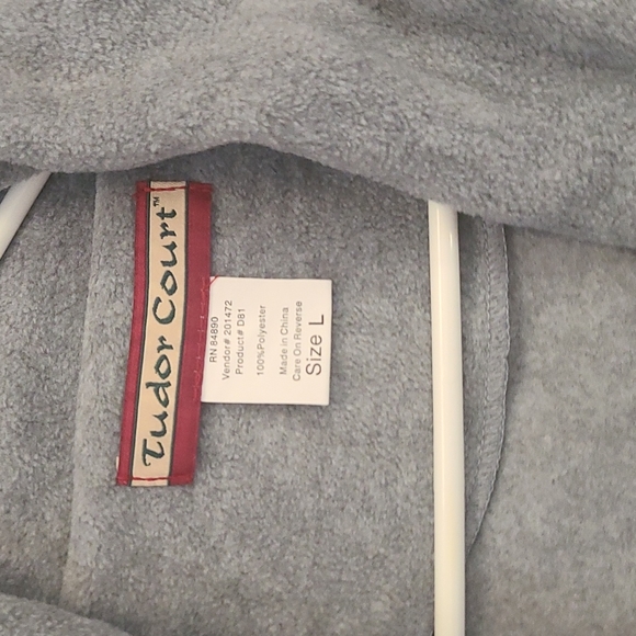 Grey Coat - Picture 2 of 2